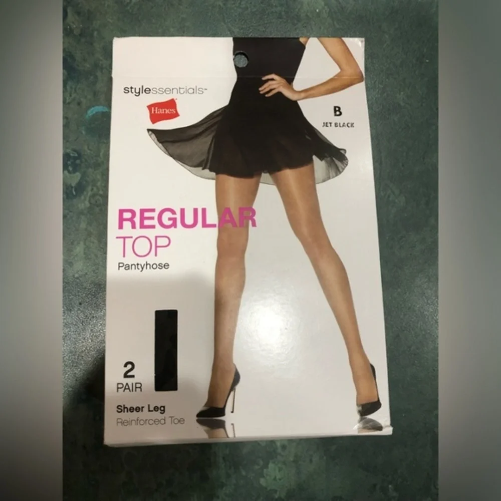 4pairs Hanes regular top sheer leg reinforced toe jet black pantyhose size B new